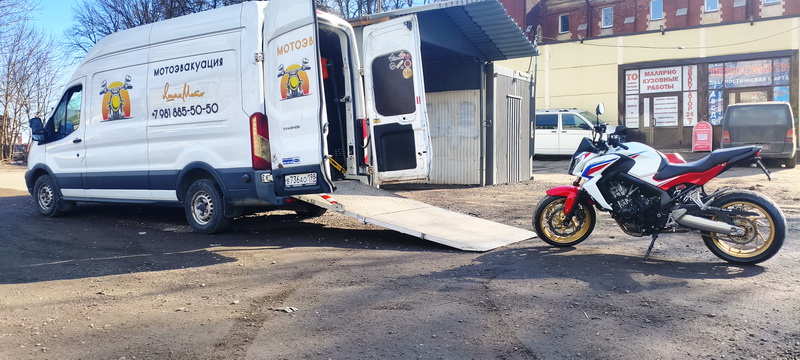 Эвакуация и перевозка мотоцикла в Кингисепп из Санкт-Петербурга